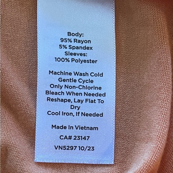 TALBOTS PLEATED CORAL CREW NECK TEE SZ MED - Picture 11 of 12